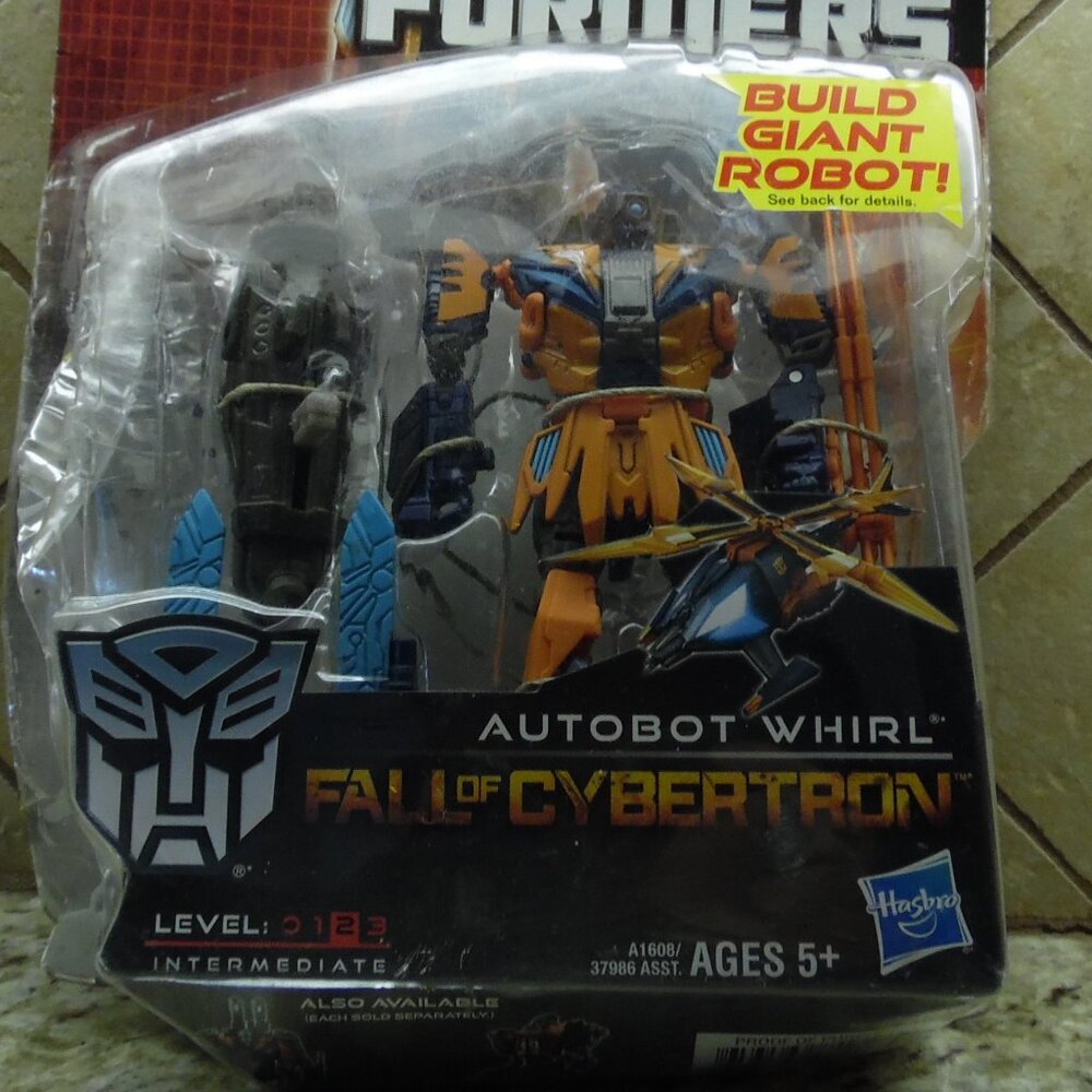 TRANSFORMERS AUTOBOT WHIRL FALL OF CYBERTRON